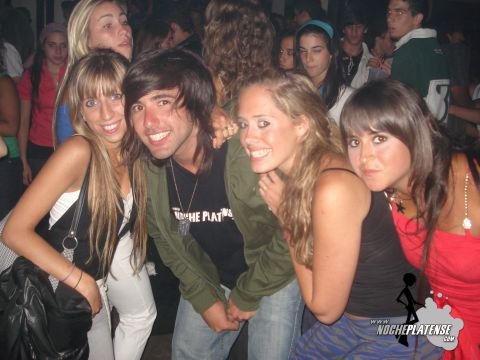 Foto etiquetada de El Chila