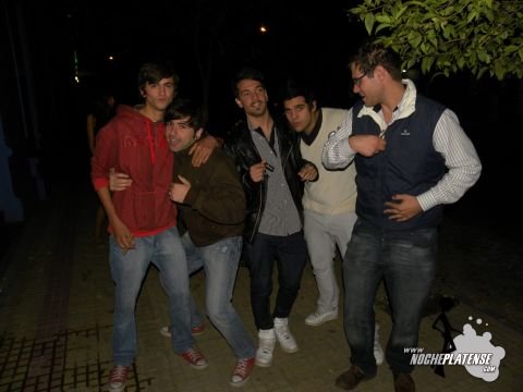 Foto etiquetada de El Chila