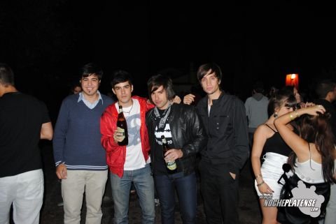 Foto etiquetada de El Chila
